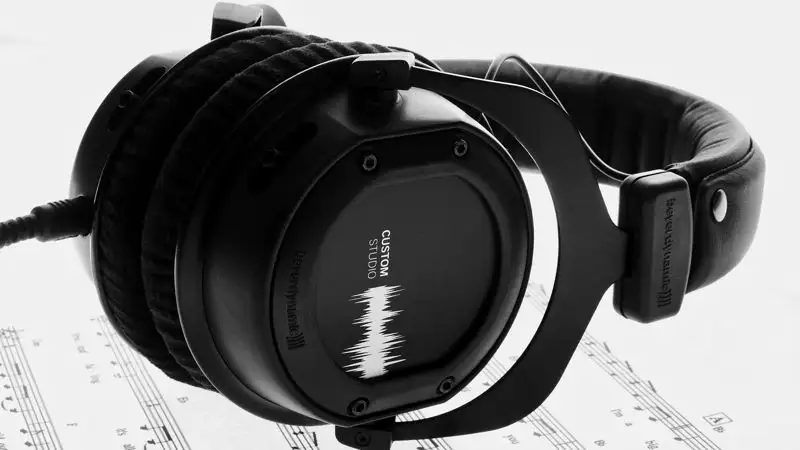 Искусственный интеллект научился предсказывать музыкальные хиты