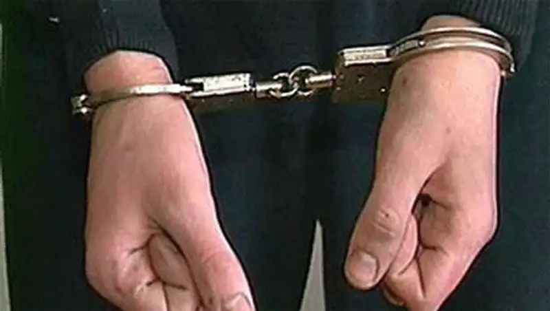 В Алматы задержан осужденный, находившийся в розыске с августа прошлого года, фото - Новости Zakon.kz от 18.10.2013 01:21