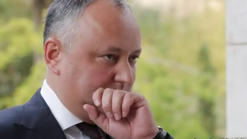 Игорь Додон временно снят с должности президента Молдавии