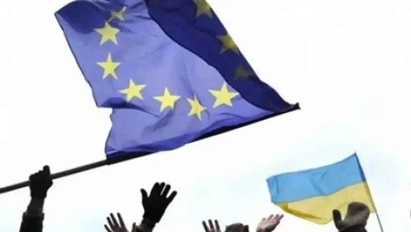 Премьер Венгрии: Условие для принятия Украины в ЕС - ее стабильность