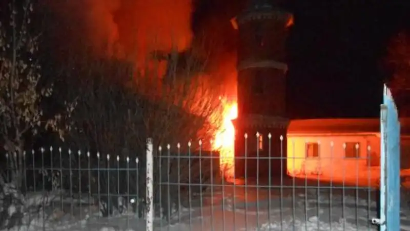 В СКО загорелась мечеть
