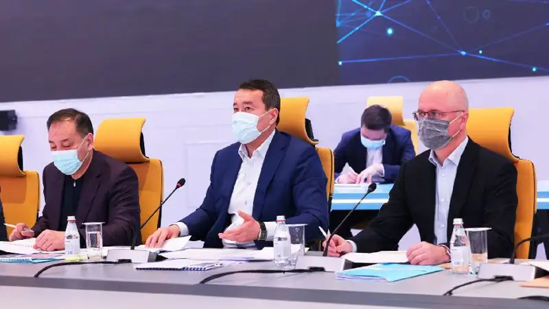 Алихан Смаилов поручил навести порядок на оптово-розничных рынках