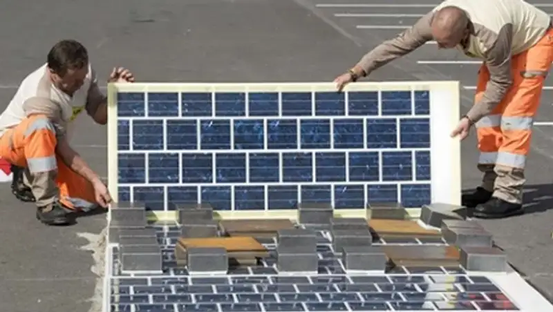 Во Франции построят дорогу из солнечных панелей