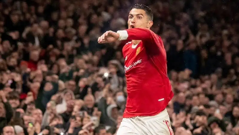 Роналду — лидер чемпионата АПЛ по голам на домашней арене