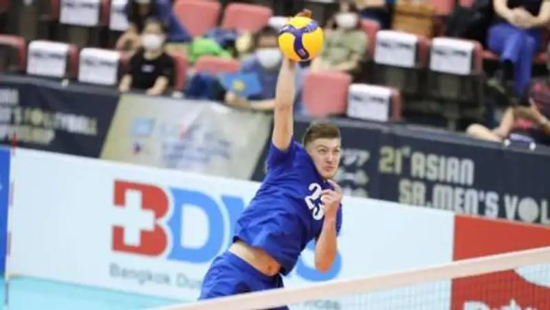 Казахстан проиграл на старте Чемпионата Азии по волейболу