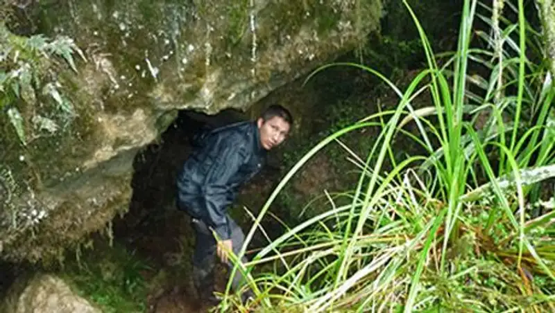 Операция по спасению испанца из пещеры растянулась на неделю