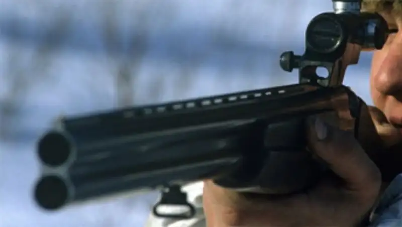 В Атырау родственники подозреваемых в браконьерстве оккупировали здание областного суда