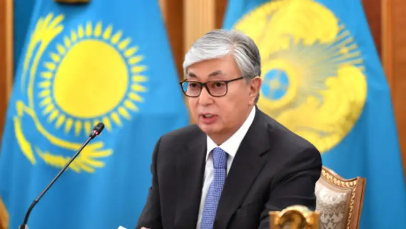 Токаев поручил решить проблемы казахоязычной школы в Костанае