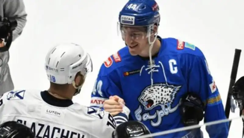 Победную серию "Барыса" прервал "Адмирал"