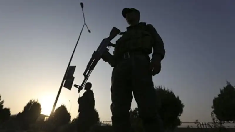 В результате двух взрывов в Кабуле погибли 21 человек