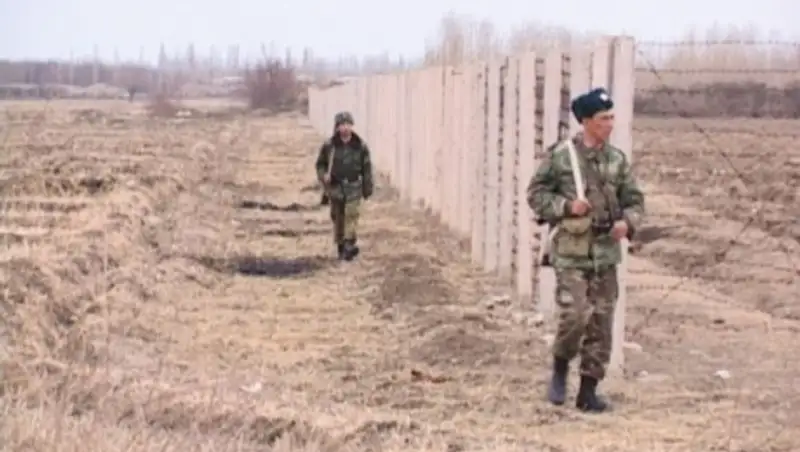 Узбекские пограничники застрелили двух граждан Таджикистана, трое ранены