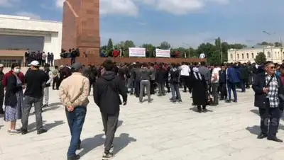 kg.akipress.org, фото - Новости Zakon.kz от 01.05.2021 18:14