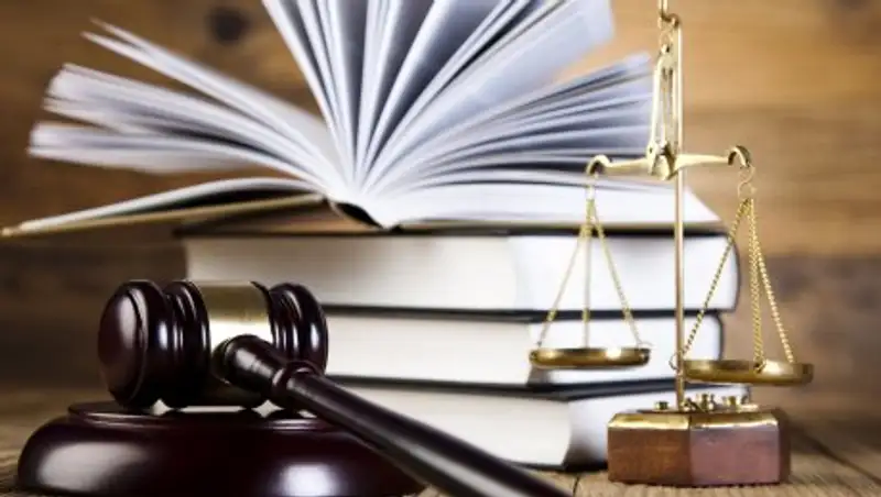 Страховать казахстанцев от некачественной юридической помощи предложили в Минюсте