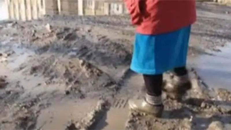 Окраина Семея утопает в грязи