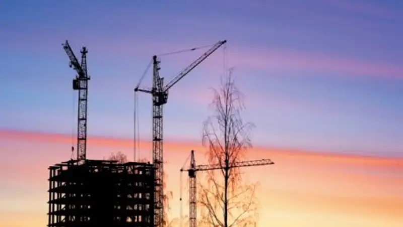 Акимат Астаны назвал сроки завершения проблемных долгостроев