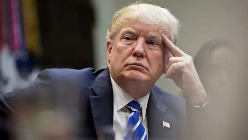 Трамп раскритиковал подписанный им же закон о санкциях против России