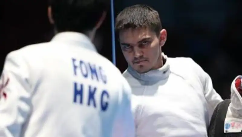 Казахстанский фехтовальщик триумфально стартовал на Олимпиаде-2020