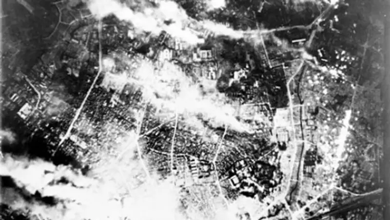 В Токио почтили память жертв бомбардировки 1945 года, унесшей жизни 100 тыс. человек