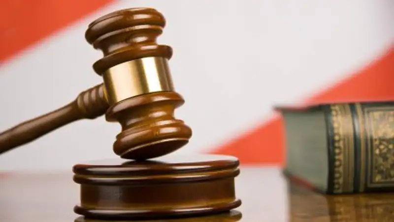 Судья, вызвавший в суд комитет ООН, подал в отставку по собственному желанию