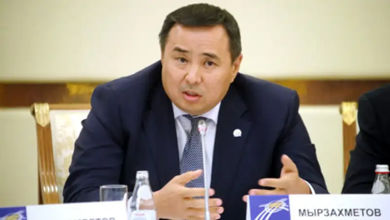 Аблай Мырзахметов о продлении режима ЧП - Это правильное решение