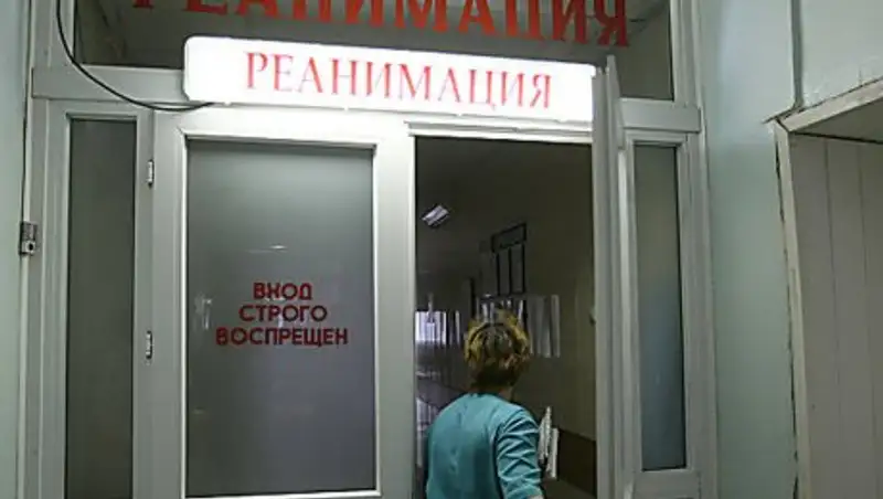 Шел на работу и попал в реанимацию: алматинца нашли в арыке с серьезными травмами