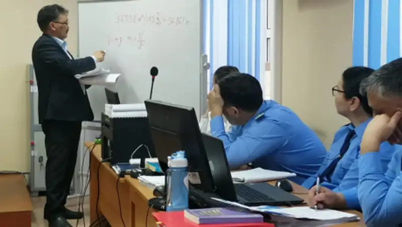 Судья усомнилась в выводах эксперта о виновности вице-министров энергетики