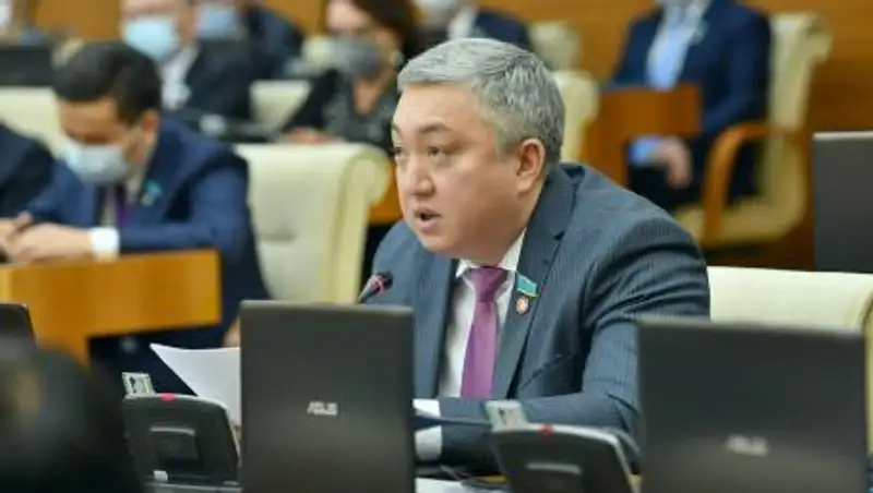 Монополисты решают свои проблемы за счет потребителей, заявляют депутаты