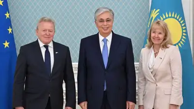 Токаев провел встречу с Еврокомиссаром по вопросам сельского хозяйства, фото - Новости Zakon.kz от 09.06.2023 15:01
