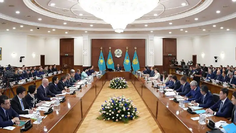 расширенное заседание правительства с участием главы государства, фото - Новости Zakon.kz от 13.07.2022 20:49