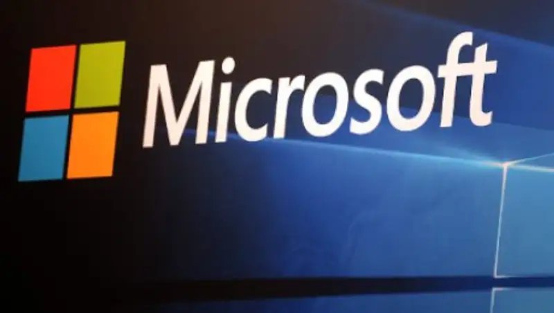 Хакеры взломали ОС Microsoft и Apple на глазах у сотен зрителей