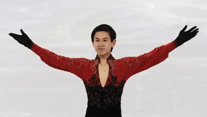 Казахстанец Денис Тен — четвертый в короткой программе на Cup of China