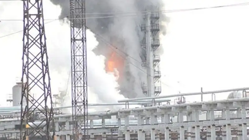 Экологи обвиняют АНПЗ в загрязнения атмосферного воздуха выбросами загрязняющих веществ