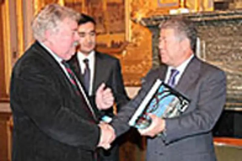 Аким Алматы встретился с бургомистром города Брюссель