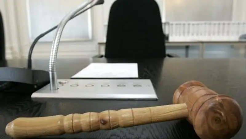 От любви до ненависти: как чиновник в ЗКО "заказал" свою любовницу