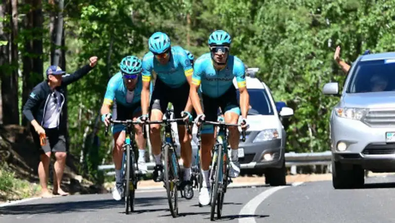 Казахстанские велогонщики завоевали три олимпийские лицензии