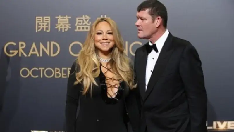 Мэрайя Кэри обручилась с миллиардером Джеймсом Пакером