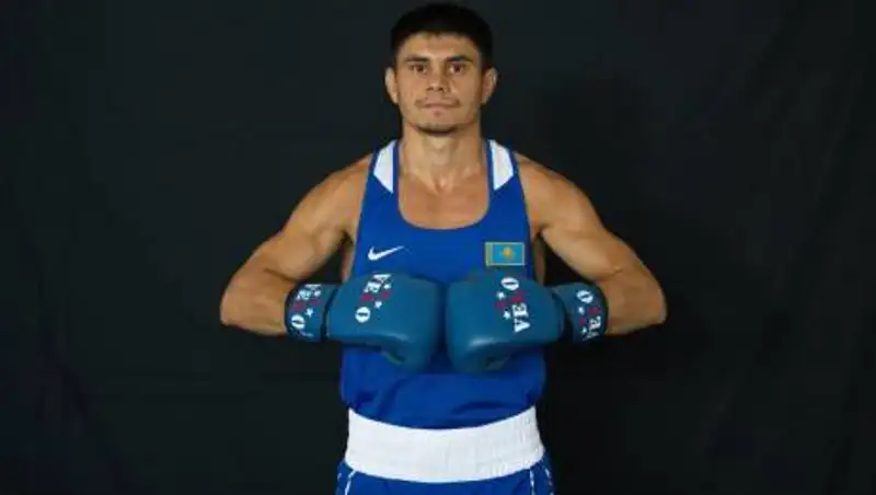Казахстанский боксер прошел в 1/4 финала Олимпиады без боя
