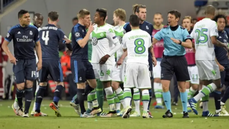 Плей-офф Лиги чемпионов – подворотня. Василий Уткин о решающих матчах еврокубка