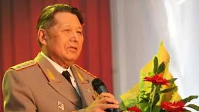 Улица в честь первого министра обороны РК появится в Алматы