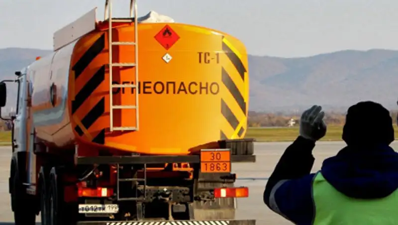 Как "политика ЧПОК" способствует вывозу казахстанского бензина в Россию