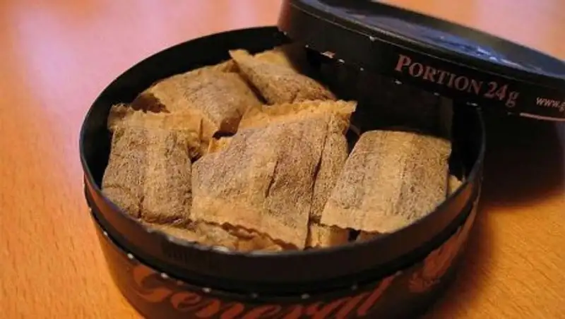 Сенаторы озабочены распространением среди школьников снюсов