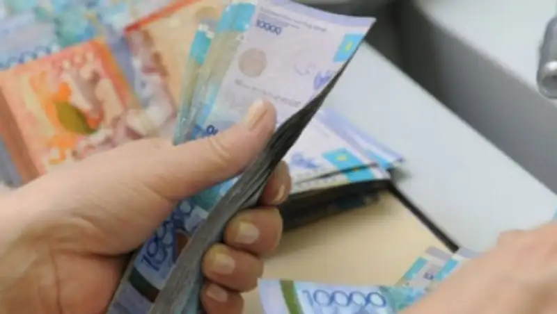 Нурымбетов ответил Аружан Саин про назначение 42 500