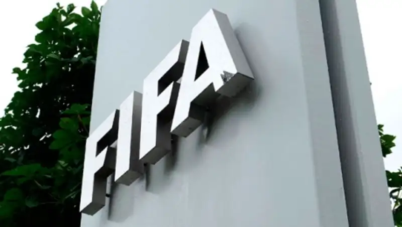 Чиновники ФИФА набрали взяток на $10 млрд