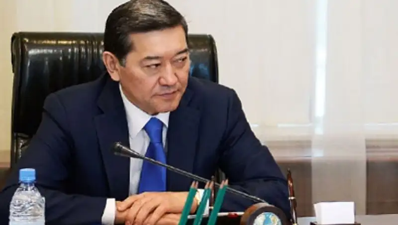 С.Ахметов поручил главе «Жилстройсбербанка» активизировать работу в регионах