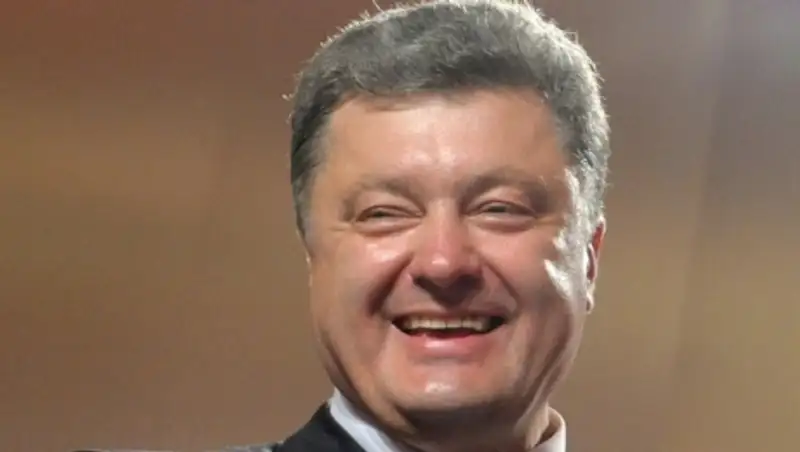 Порошенко: Украине удалось избежать дефолта