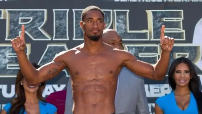 Непобежденный американец вызвался заменить Альвареса в бою с Головкиным