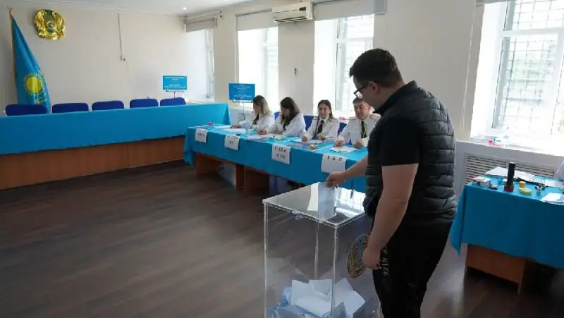 голосование, фото - Новости Zakon.kz от 05.06.2022 17:13