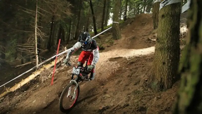 Спонсором итальянской велокоманды стал порносайт