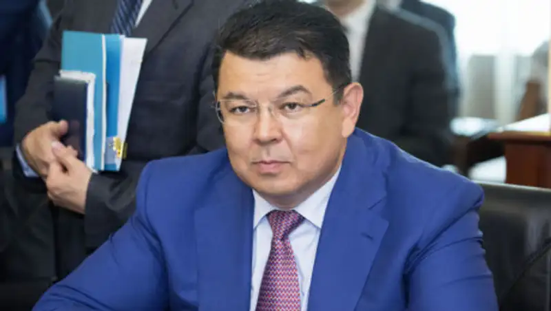 Бозумбаев умер в ДТП: новость оказалась фейком