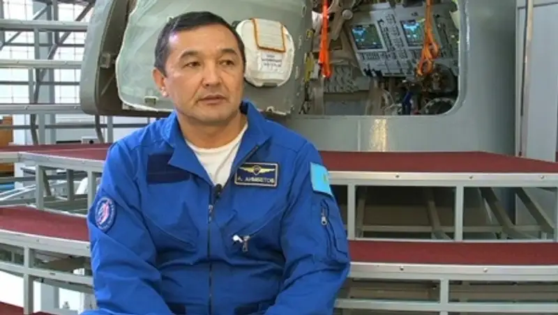 Экипаж МКС с казахстанским космонавтом сдаст экзамены перед полетом